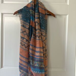 Women’s Lightweight Viscous Scarf/Wrap